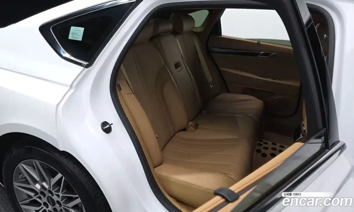 Genesis G80 2025 2.5 Автомат в Москве № 524164, фото 11