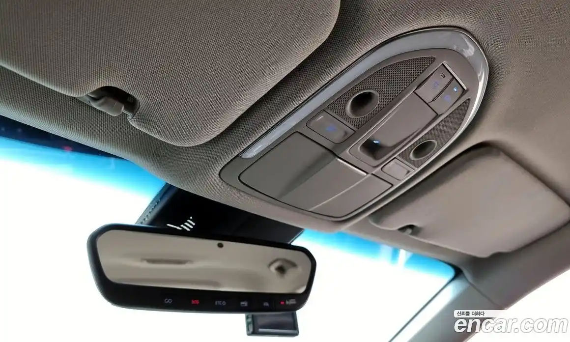 Genesis G80 2018 3.3 Автомат в Москве № 524173, фото 19