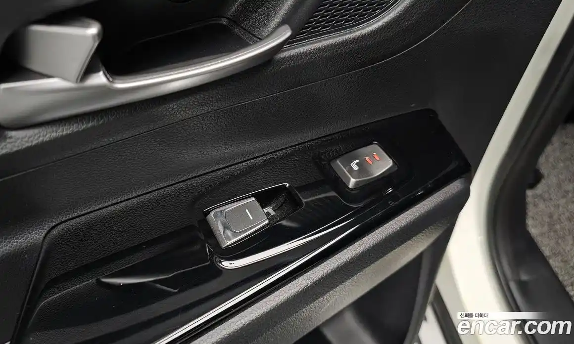 SsangYong Korando 2021 1.5 Автомат в Москве № 525702, фото 19