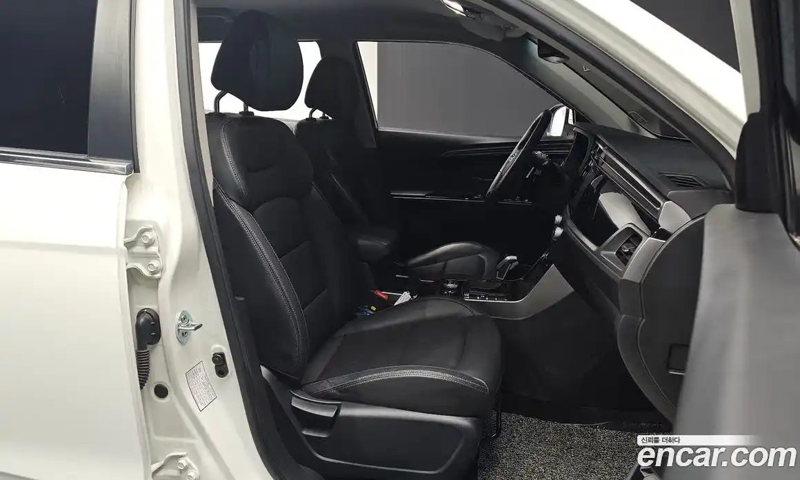 SsangYong Korando 2021 1.5 Автомат в Москве № 525702, фото 10