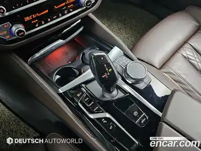 BMW 5-Series 2021 2.0 Автомат в Москве № 527250, миниатюра 9