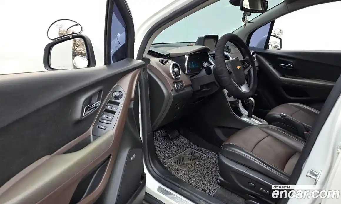 Chevrolet Trax 2016 1.4 Автомат в Москве № 528640, фото 11