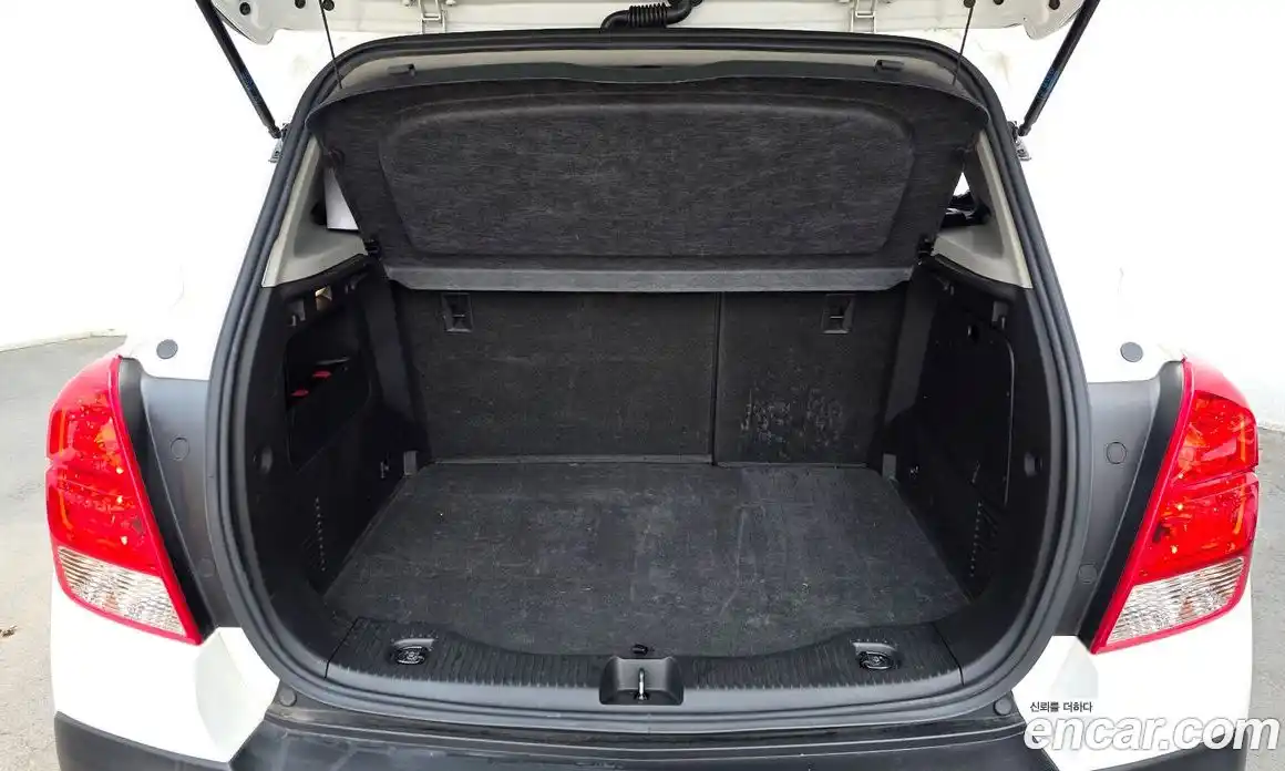 Chevrolet Trax 2016 1.4 Автомат в Москве № 528640, фото 20