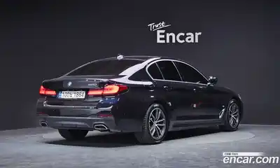 BMW 5-Series 2021 2.0 Автомат в Москве № 529041, миниатюра 2