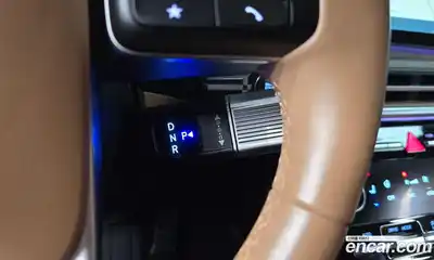 Hyundai Santa Fe 2024 2.5 Автомат в Москве № 529875, миниатюра 8