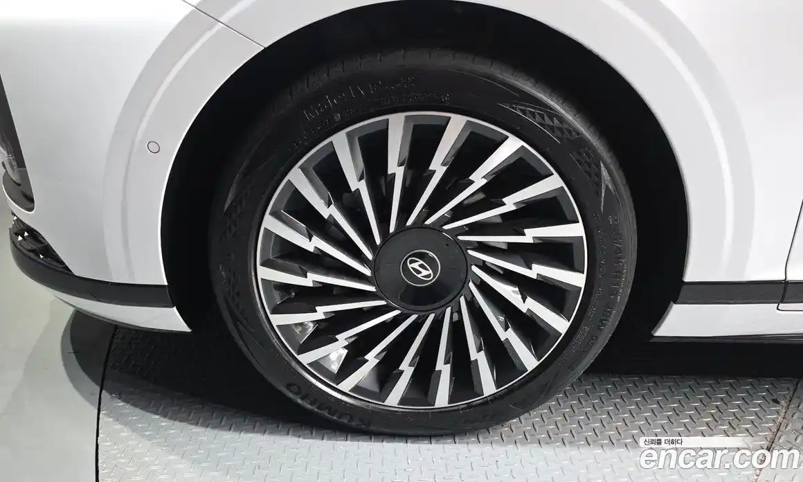 Hyundai Grandeur 2024 1.6 Автомат в Москве № 530023, фото 5