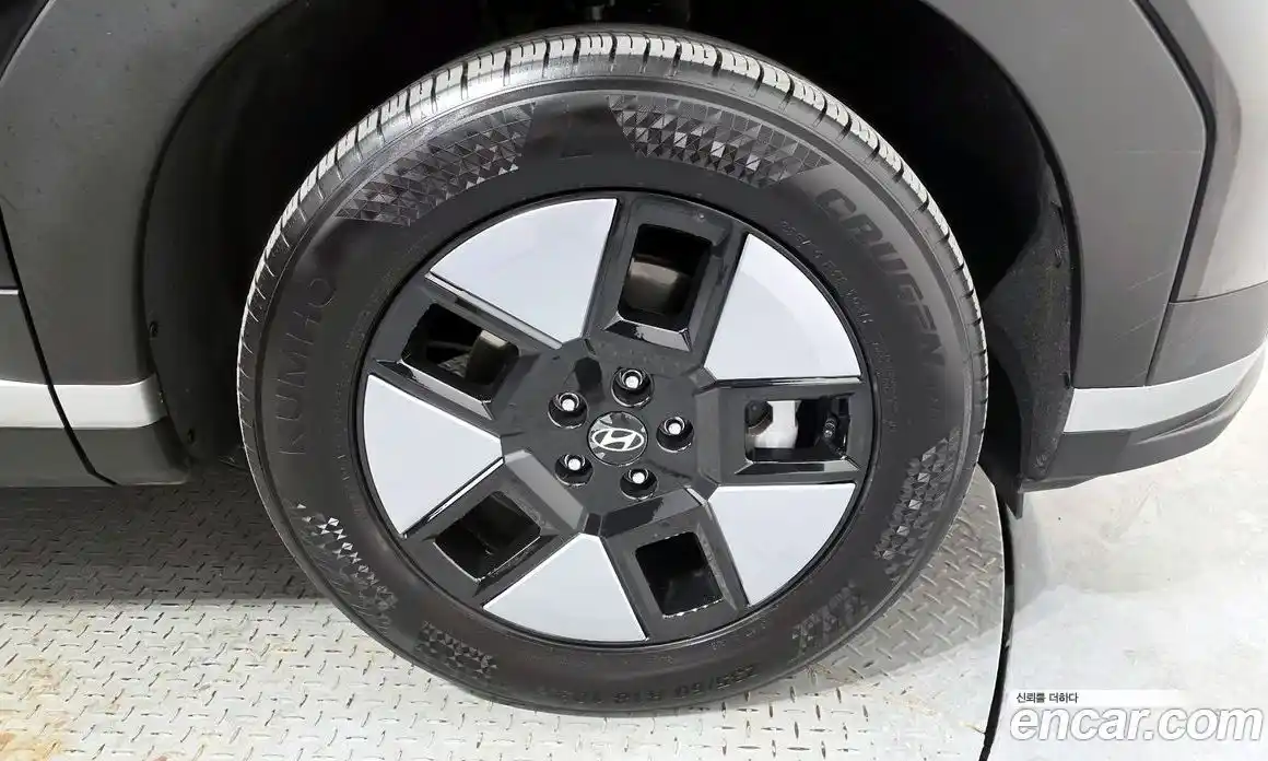 Hyundai Santa Fe 2024 1.6 Автомат в Москве № 530448, фото 5