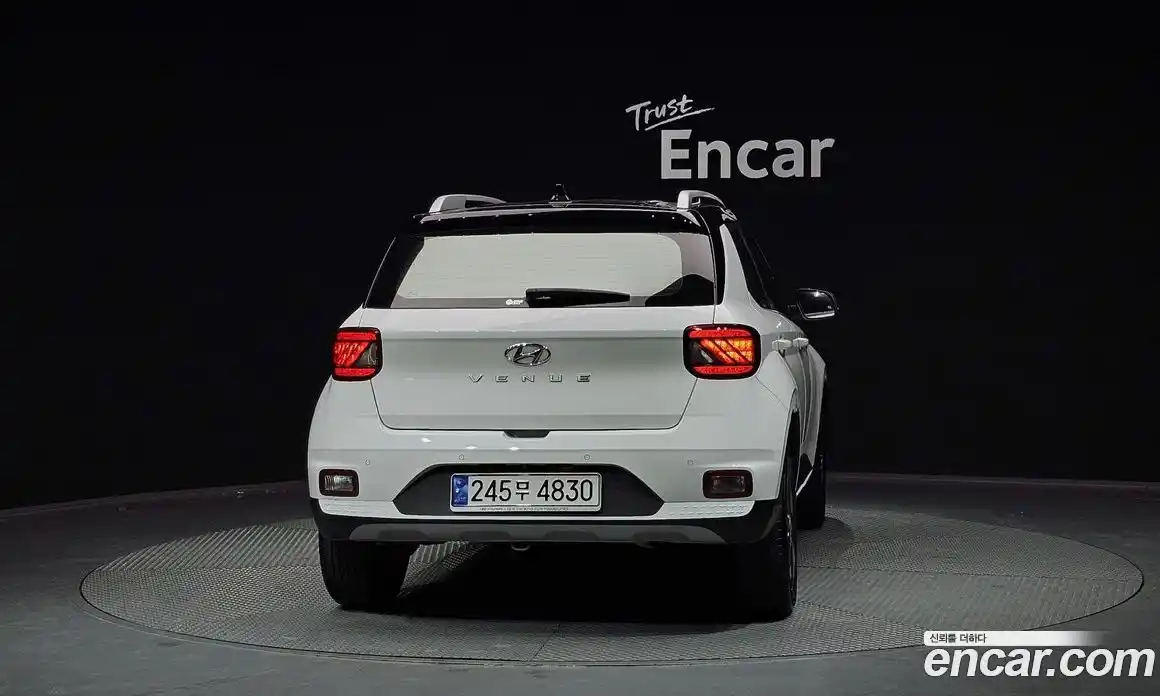 Hyundai Venue 2022 1.6 Автомат в Москве № 530831, фото 4