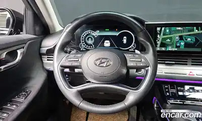 Hyundai Grandeur 2020 2.5 Автомат в Москве № 531449, миниатюра 11