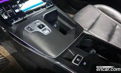 Hyundai Grandeur 2020 2.5 Автомат в Москве № 531449, миниатюра 9