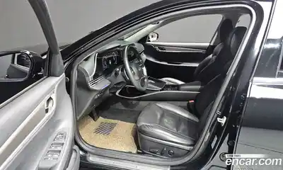 Hyundai Grandeur 2020 2.5 Автомат в Москве № 531449, миниатюра 10