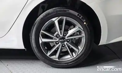 Kia K3 2024 1.6 Автомат в Москве № 531617, миниатюра 5