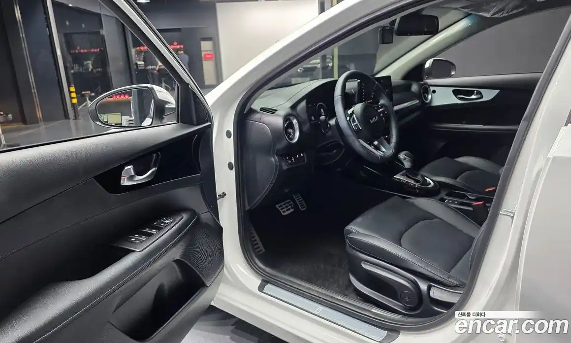 Kia K3 2024 1.6 Автомат в Москве № 531617, фото 10