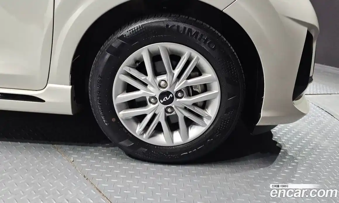 Kia Morning 2023 1.0 Автомат в Москве № 532466, фото 5