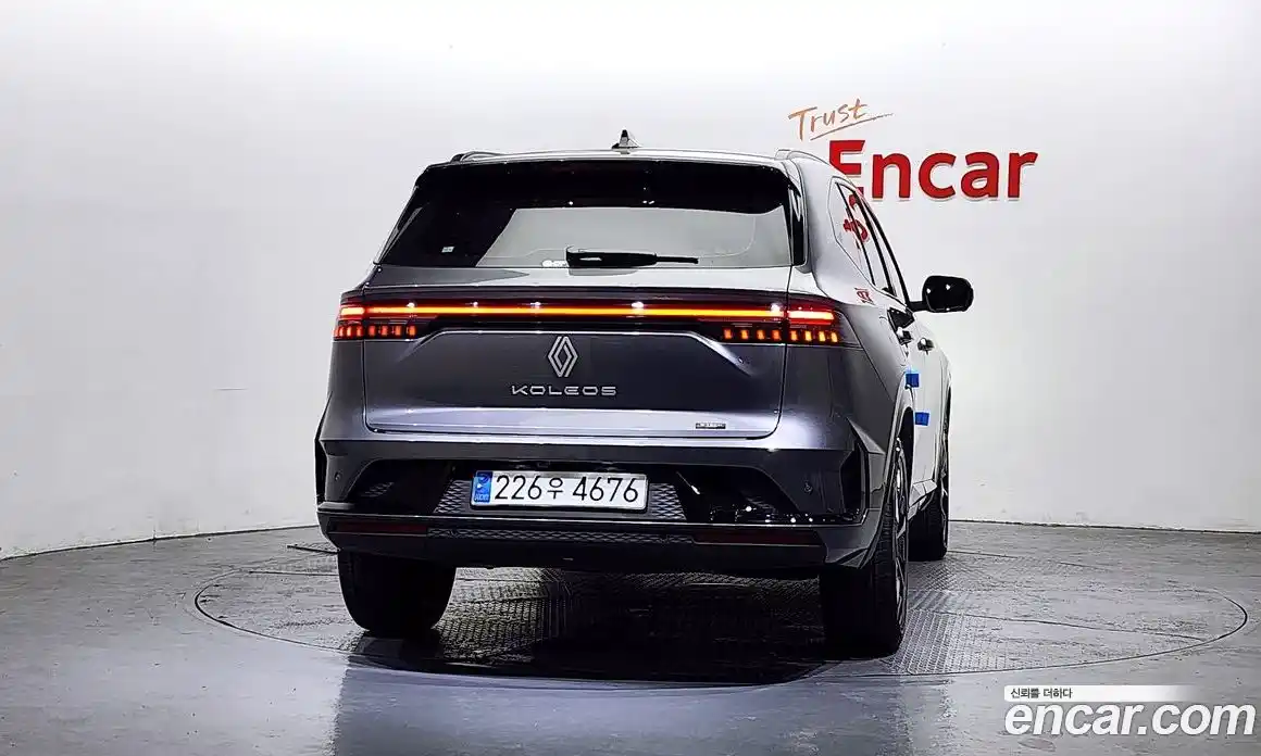 Renault Grand Koleos 2025 1.5 Автомат в Москве № 533279, фото 4