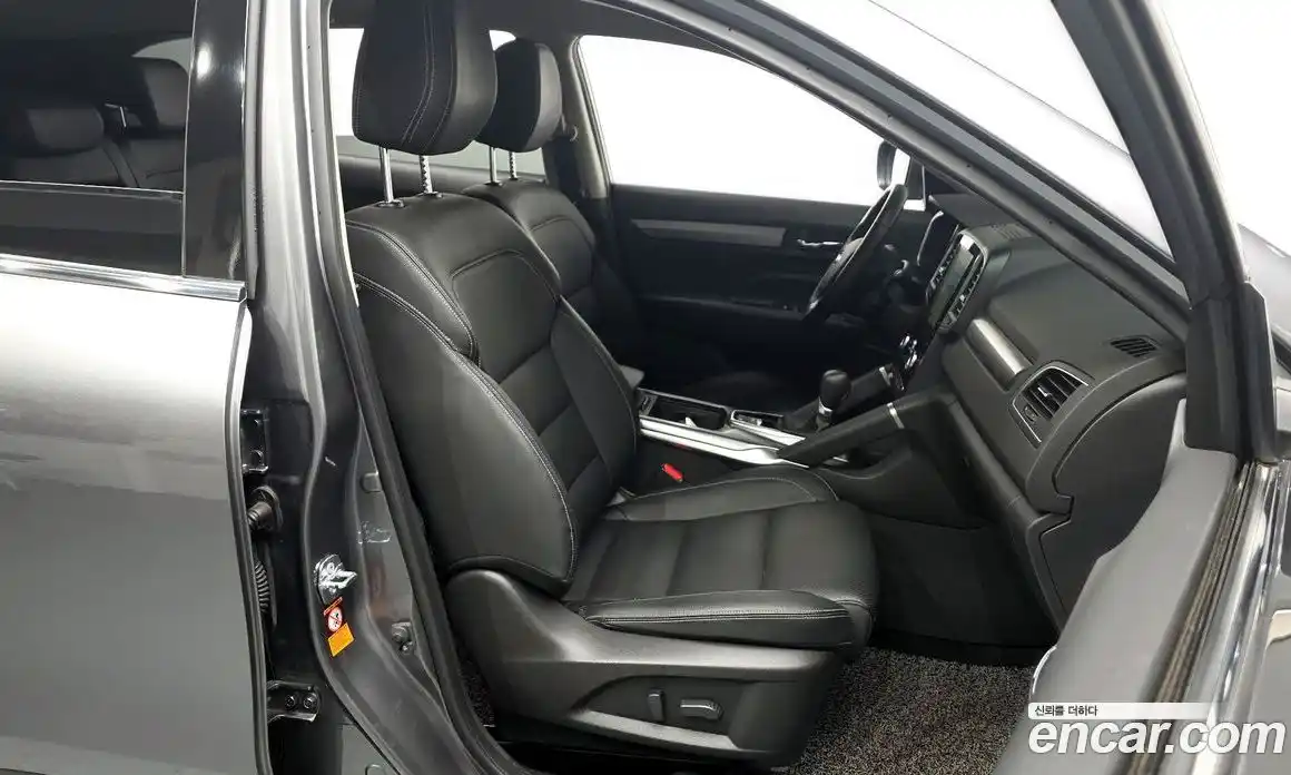 Renault QM6 2022 2.0 Автомат в Москве № 533323, фото 11