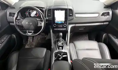 Renault QM6 2022 2.0 Автомат в Москве № 533323, миниатюра 7