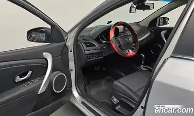 Renault SM3 2010 1.6 Автомат в Москве № 533449, миниатюра 10