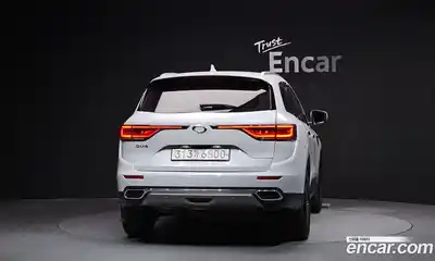 Renault QM6 2023 2.0 Автомат в Москве № 533819, миниатюра 4