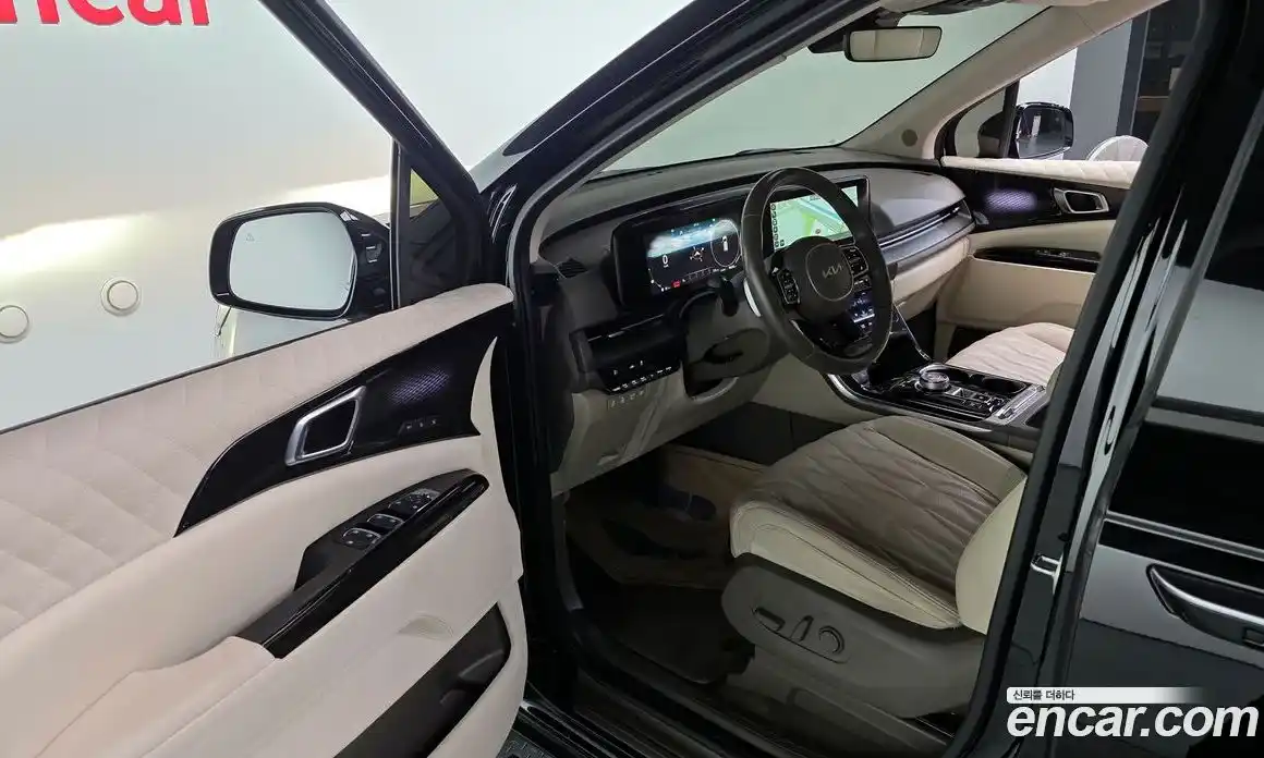 Kia Canival 2022 3.5 Автомат в Москве № 534089, фото 11