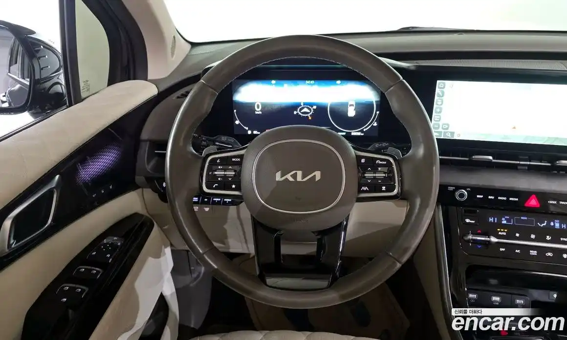 Kia Canival 2022 3.5 Автомат в Москве № 534089, фото 13