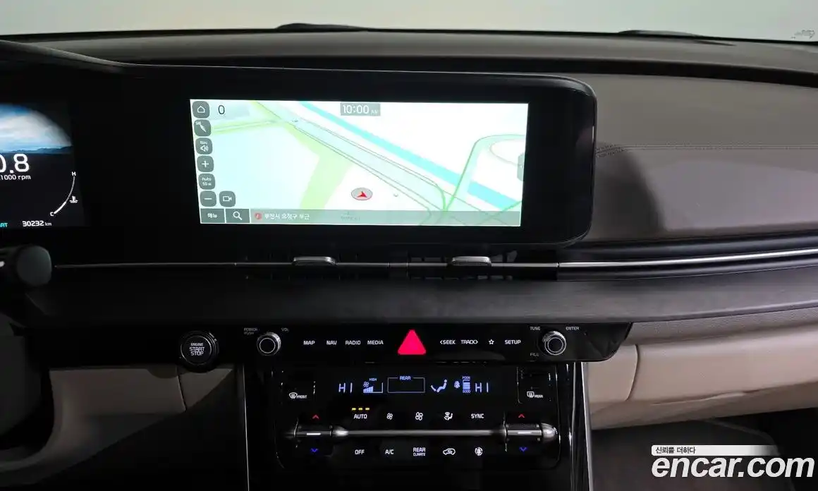 Kia Canival 2022 3.5 Автомат в Москве № 534089, фото 14