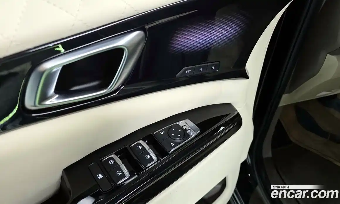 Kia Canival 2022 3.5 Автомат в Москве № 534089, фото 17