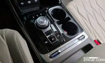 Kia Canival 2022 3.5 Автомат в Москве № 534089, миниатюра 9