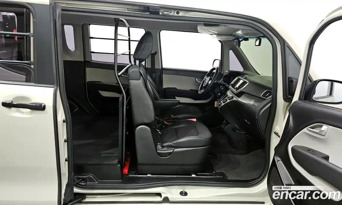 Kia Ray 2018 1.0 Автомат в Москве № 534126, фото 11