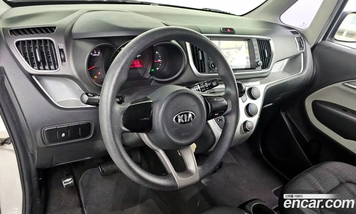 Kia Ray 2018 1.0 Автомат в Москве № 534126, фото 13