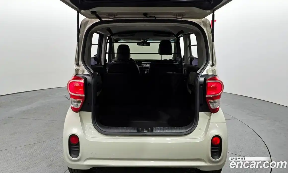 Kia Ray 2018 1.0 Автомат в Москве № 534126, фото 20