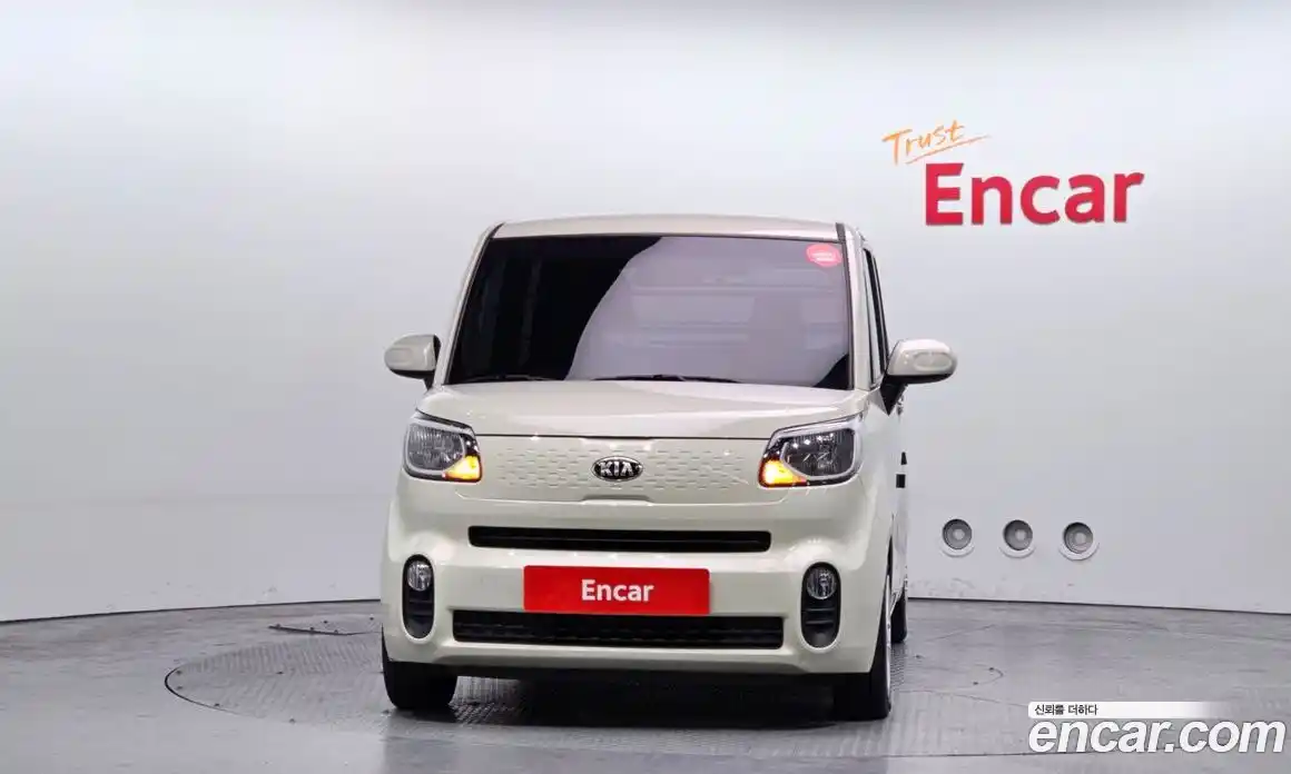 Kia Ray 2018 1.0 Автомат в Москве № 534126, фото 3