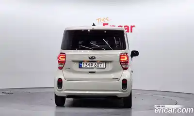 Kia Ray 2018 1.0 Автомат в Москве № 534126, миниатюра 4