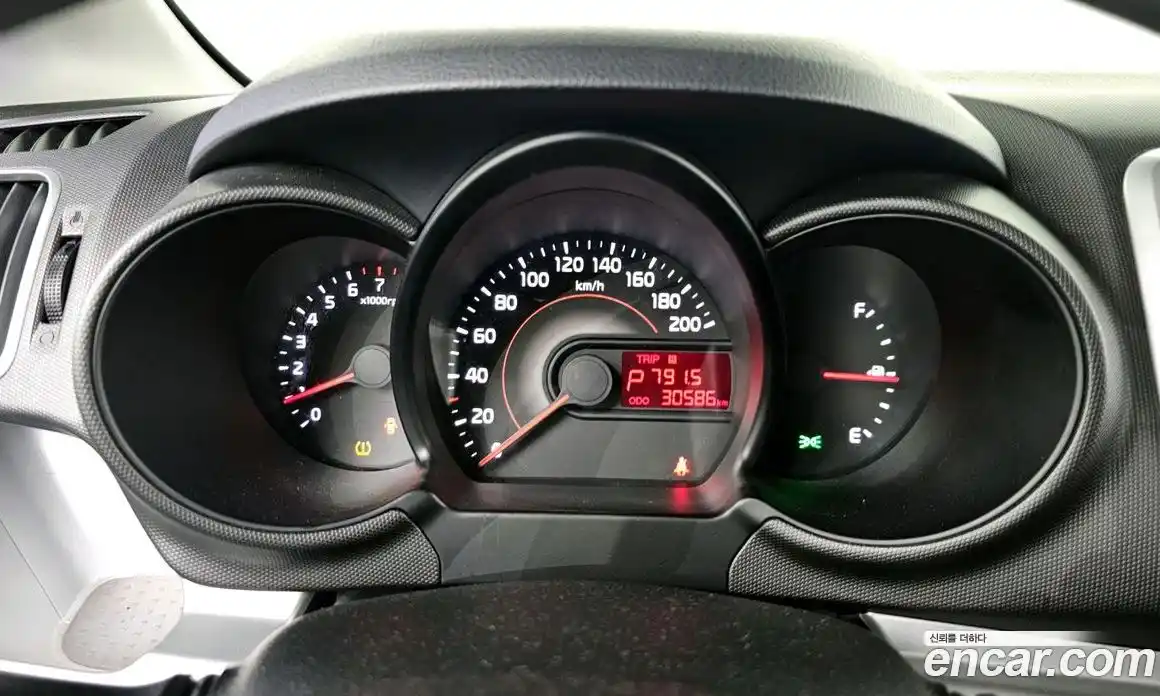 Kia Ray 2018 1.0 Автомат в Москве № 534126, фото 8