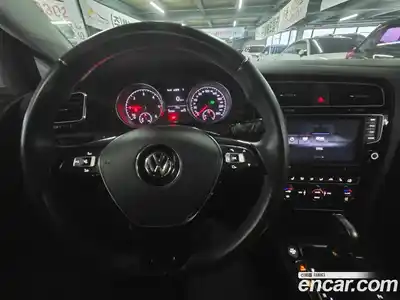 Volkswagen Golf 2016 2.0 Автомат в Москве № 534478, миниатюра 7
