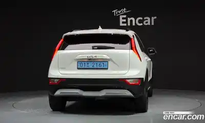 Kia Niro 2023 0.2 Автомат в Москве № 535008, миниатюра 4