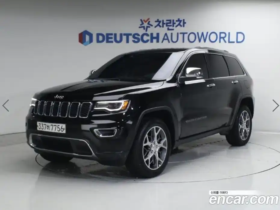 Jeep Cherokee 2019 3.6 Автомат в Москве № 535347, фото 1