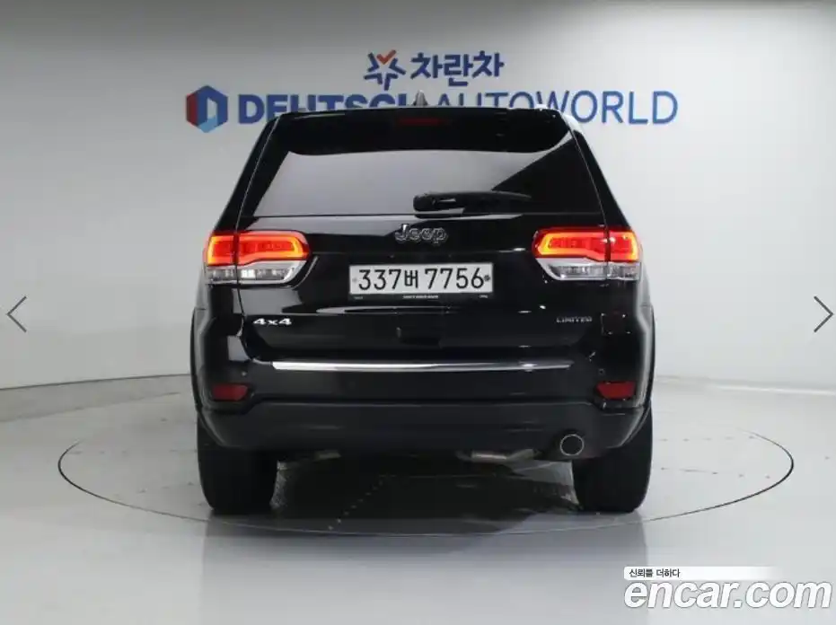 Jeep Cherokee 2019 3.6 Автомат в Москве № 535347, фото 4