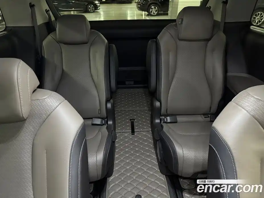 Kia Canival 2025 1.6 Автомат в Москве № 53574, фото 12