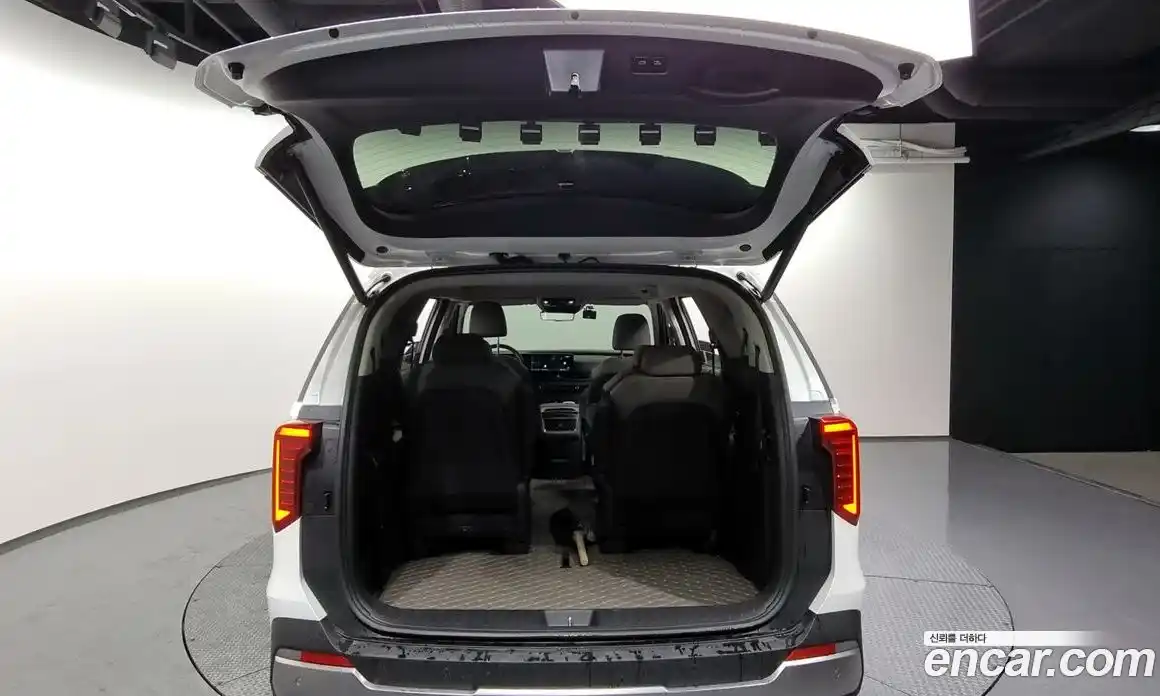 Kia Canival 2025 1.6 Автомат в Москве № 53574, фото 20