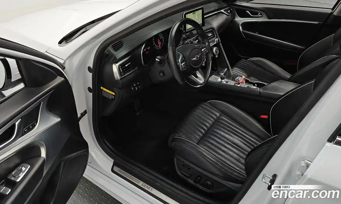 Genesis G70 2018 2.0 Автомат в Москве № 536737, фото 11