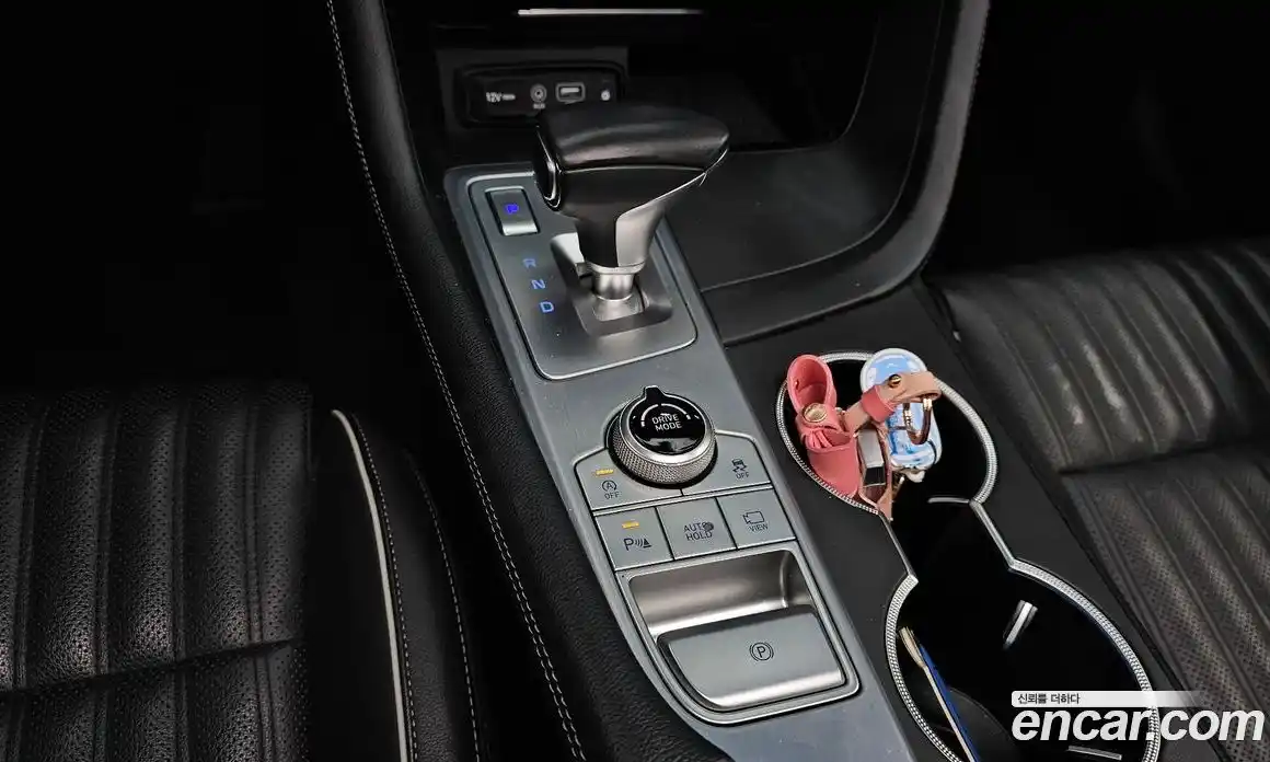 Genesis G70 2018 2.0 Автомат в Москве № 536737, фото 9