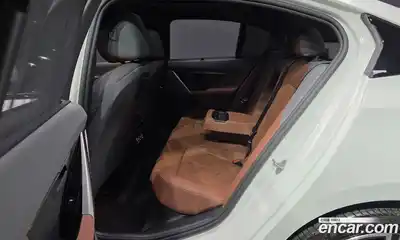 BMW 5-Series 2026 2.0 Автомат в Москве № 537562, миниатюра 12