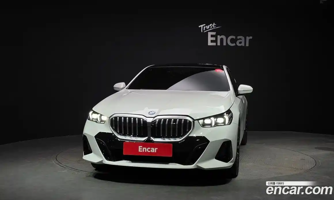 BMW 5-Series 2026 2.0 Автомат в Москве № 537562, фото 3