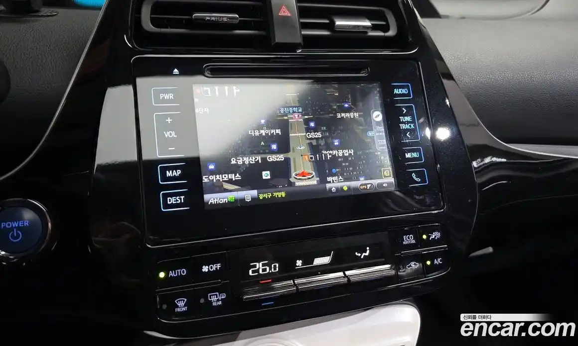 Toyota Prius 2018 1.8 Автомат в Москве № 537717, фото 13