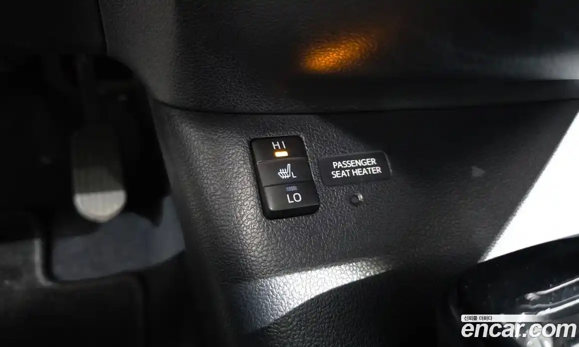 Toyota Prius 2018 1.8 Автомат в Москве № 537717, фото 18