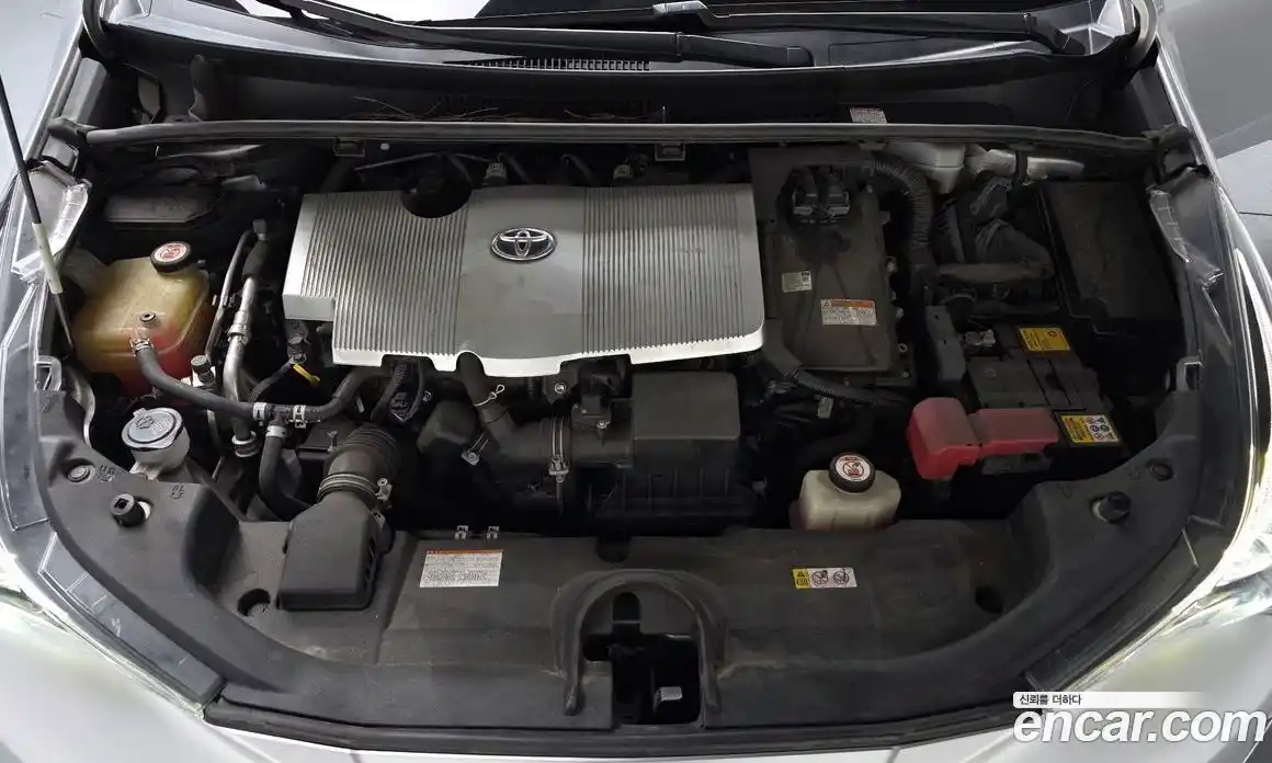 Toyota Prius 2018 1.8 Автомат в Москве № 537717, фото 5