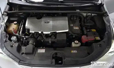 Toyota Prius 2018 1.8 Автомат в Москве № 537717, миниатюра 5