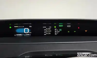 Toyota Prius 2018 1.8 Автомат в Москве № 537717, миниатюра 7