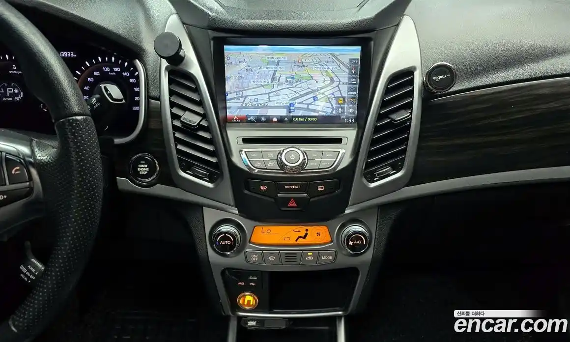 SsangYong Korando 2014 2.0 Автомат в Москве № 539073, фото 16